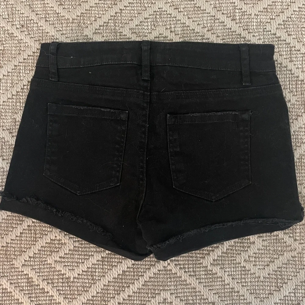 Tractr Black Jean Shorts for Girls - Picture 2 of 5